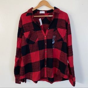 NWT Maurices Relaxed Fit Black Red Plaid Button Up